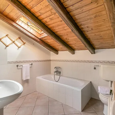 Apartment Il Borgo Del Vergante