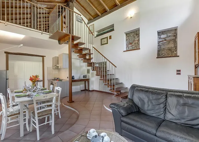 Apartman Il Borgo Del Vergante *