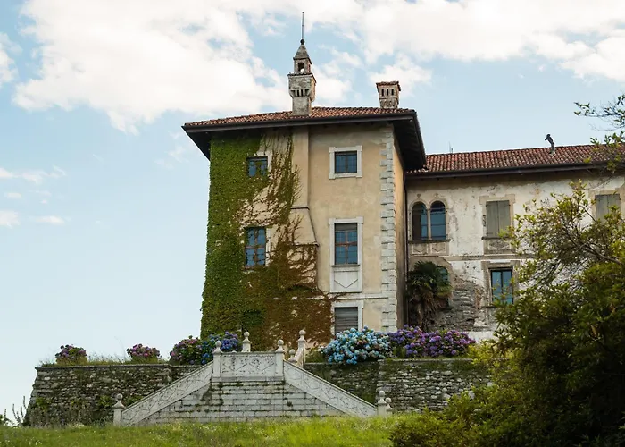 Il Borgo Del Vergante Apartman *