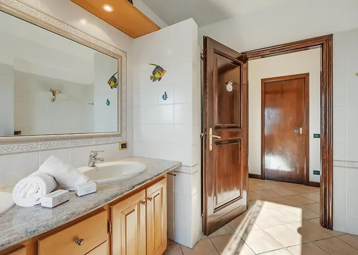 Il Borgo Del Vergante Nebbiuno