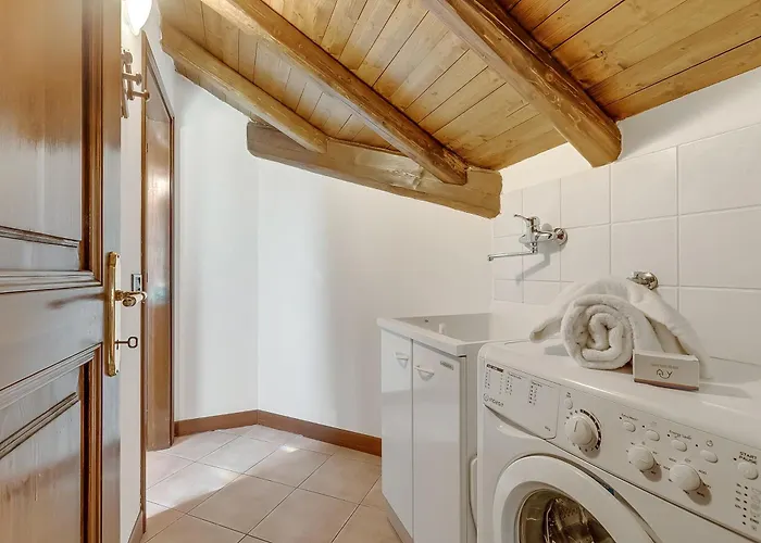 Il Borgo Del Vergante Nebbiuno